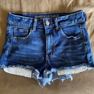 AE High waisted shorts!